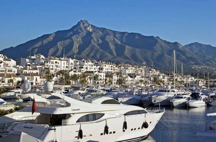 마르베야 Jardines Del Puerto 아파트 외부 사진